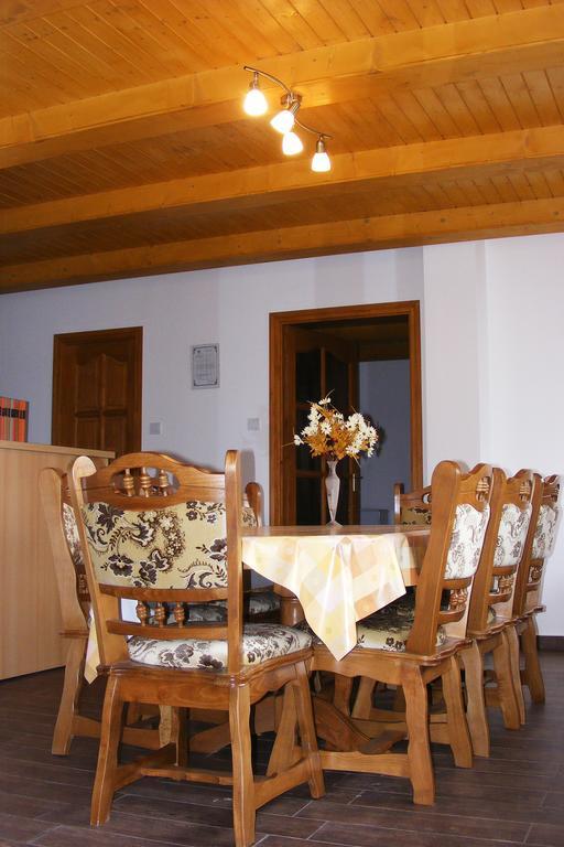Szerencsecsillag Vendeghaz Hotel Kiskoros Luaran gambar