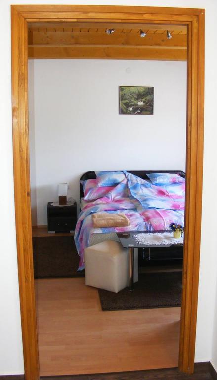 Szerencsecsillag Vendeghaz Hotel Kiskoros Luaran gambar